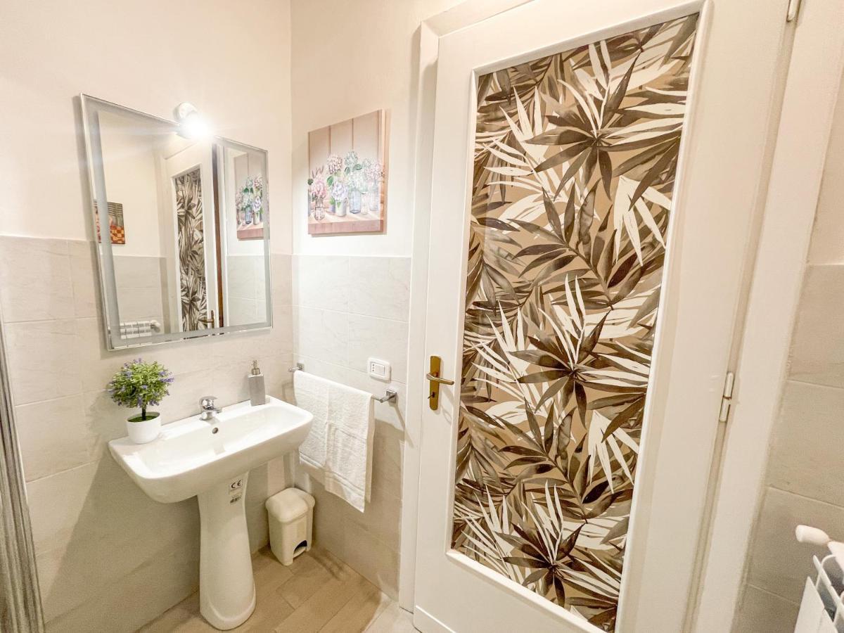 Al Politeama Rooms B&B Palermo Buitenkant foto