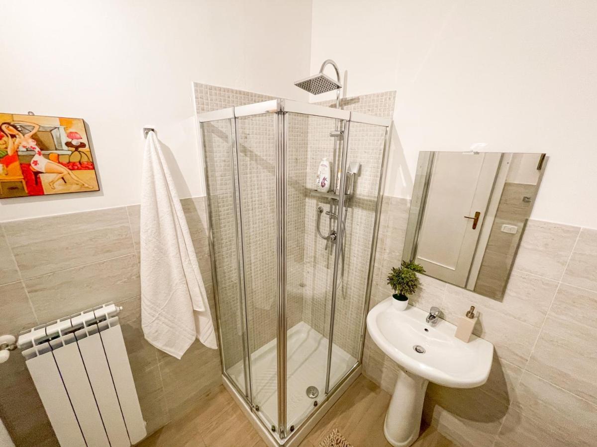 Al Politeama Rooms B&B Palermo Buitenkant foto